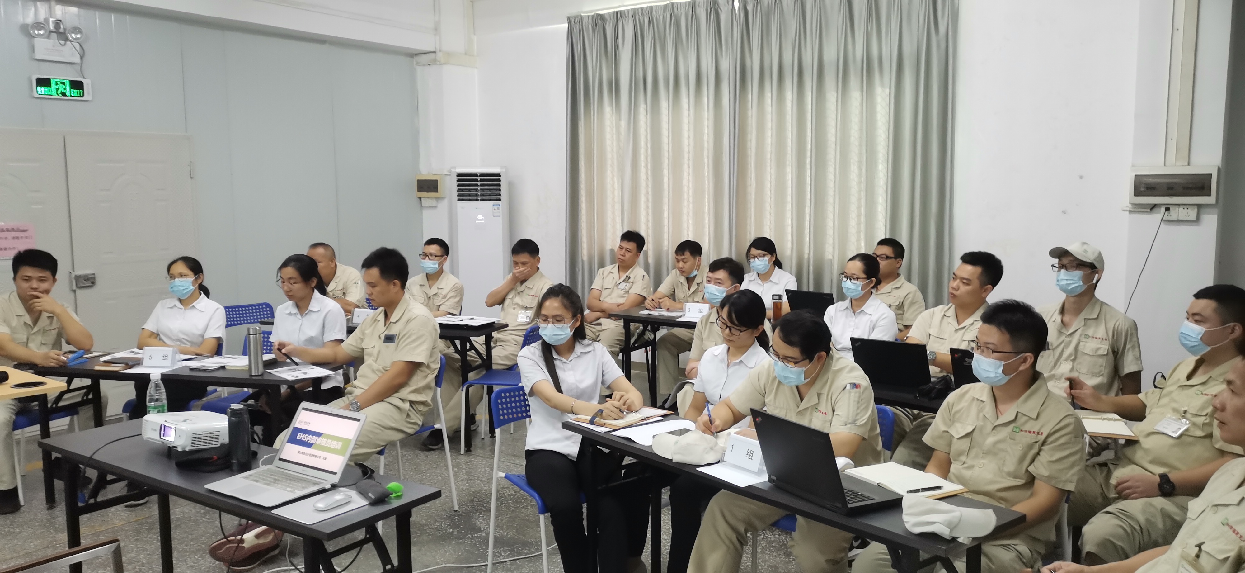 ccde3d0957c6c77df7d9ee9927a4bed.jpg ccde3d0957c6c77df7d9ee9927a4bed.jpg